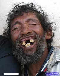 BẢO VỆ CUỘC SỐNG BẰNG NỤ CƯỜI.